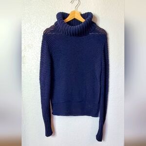 💚5/$25 BCBG MaxAzria Navy High Low Turtleneck Open Woven Knit Sweater